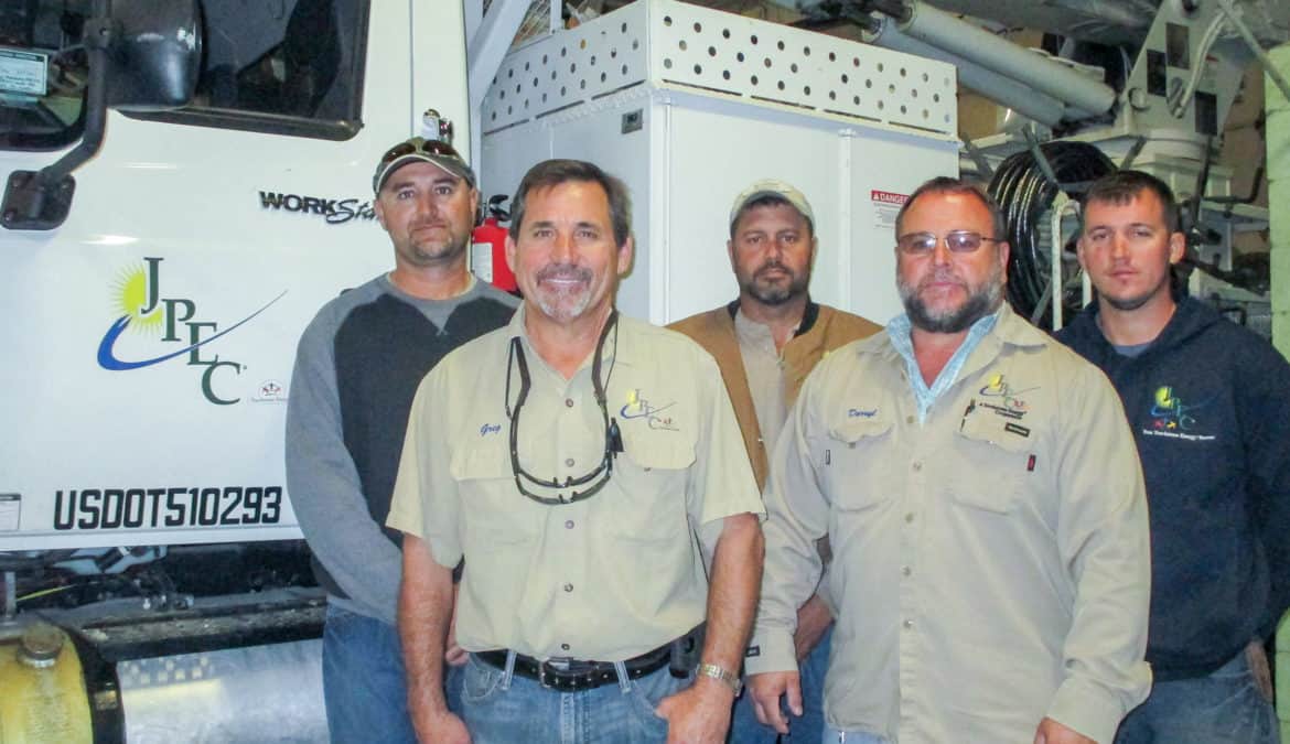 Oct 9 UPDATE: Kentucky Co-Op Crews Assisting Hurricane Matthew Recovery